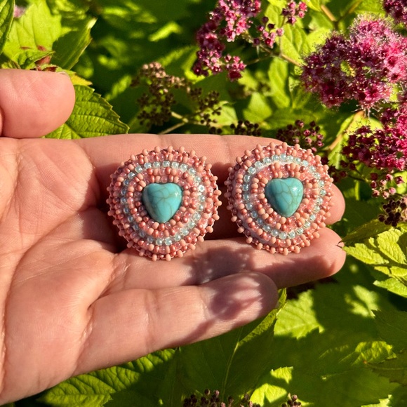 Custom Turquoise Heart - Picture 8 of 8
